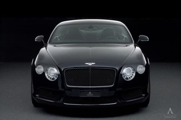 Bentley Continental V8
