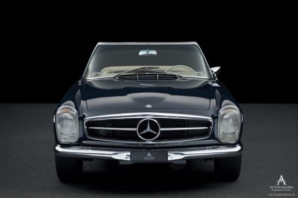 Mercedes 230 SL Pagode
